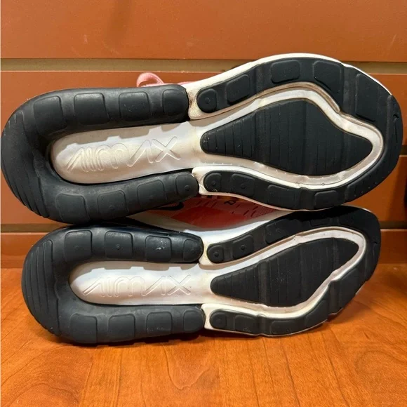 Nike Air Max 270 Pink and Black Sneakers - Picture 9 of 12